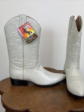 NWT Potrero Ivory Tonal Embroidery Pointed Toe Western Boot Men's Size 9 Mexico